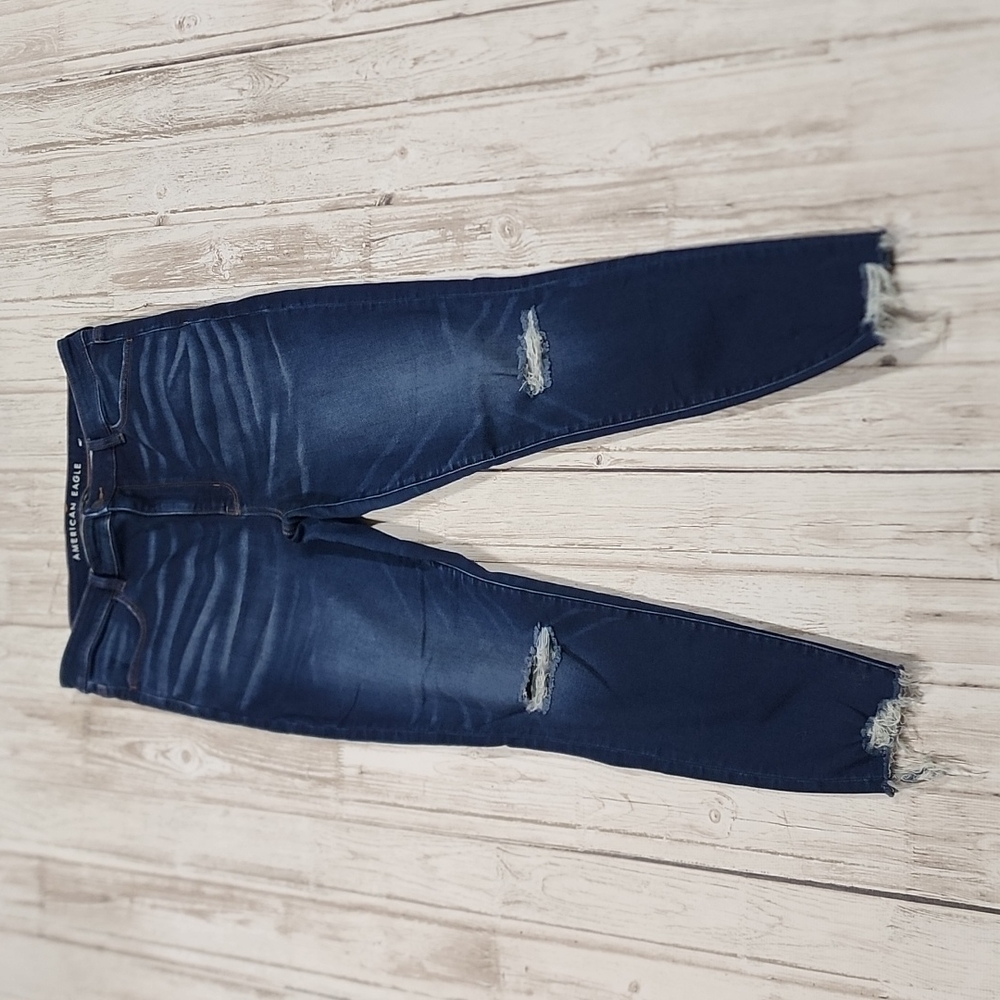 American Eagle Next Level Stretch  Super High Rise Jegging ripped skinny jeans